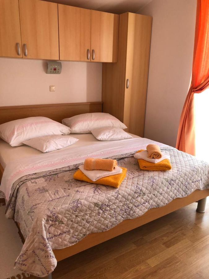 Apartments Rajcic Kaštela エクステリア 写真